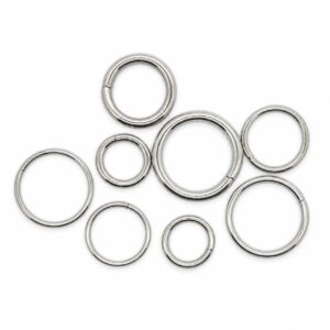 Welded steel O-rings in assorted sizes for pet collars, harnesses and leads